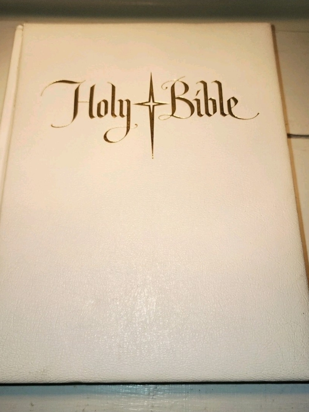 HOLY BIBLE King James Version Large White Good Counsel Pub. 1963 VTG Tabletop
